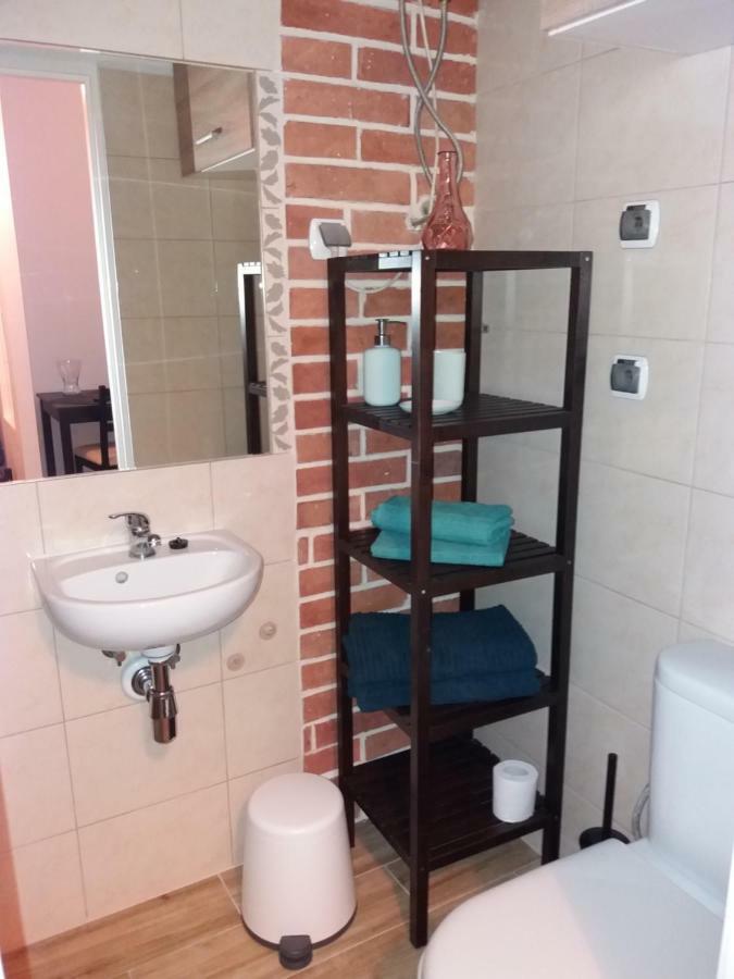 Appartement Klimatyczny Apartament à Cracovie Extérieur photo